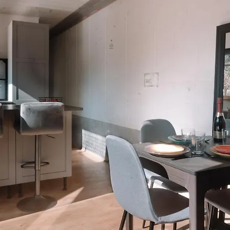 Cooltainer Retreat Sustainable Coastal Forest Tiny House Near Barcelona By Quirkygetaway Casa de Férias *